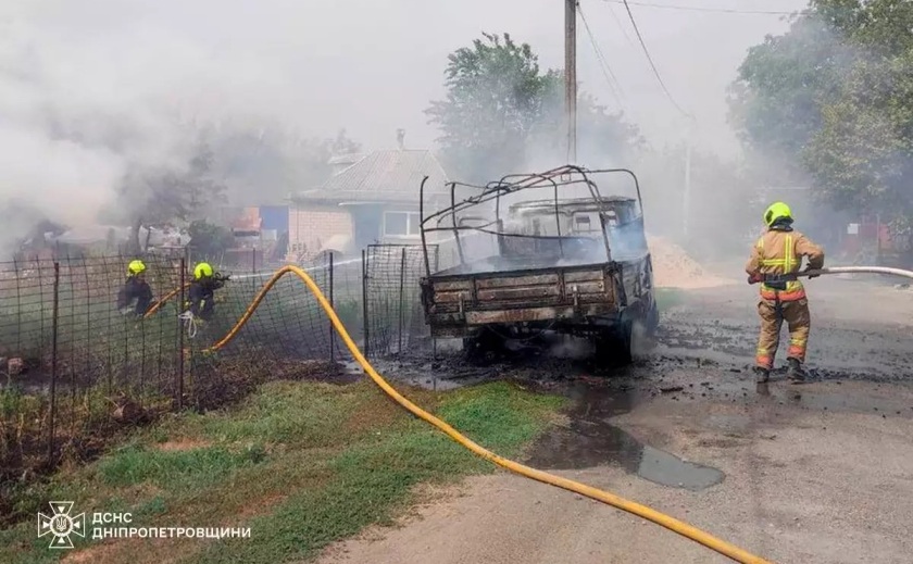 У Підгородному внаслідок займання вантажівки водій отримав опіки